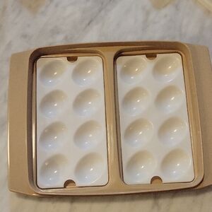 Vintage Tupperware Deviled Egg Holder With Lid